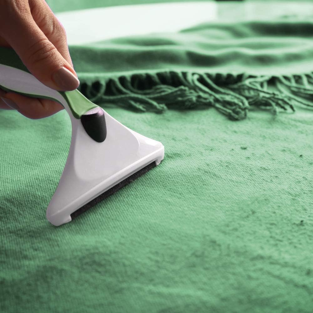 GLEENER Fabric Shaver & Lint Remover |Battery-Free 4-in-1 Depiller with 3 Fabric-Safe Edges for Clothes & Upholstery (I Dream of Greenie)