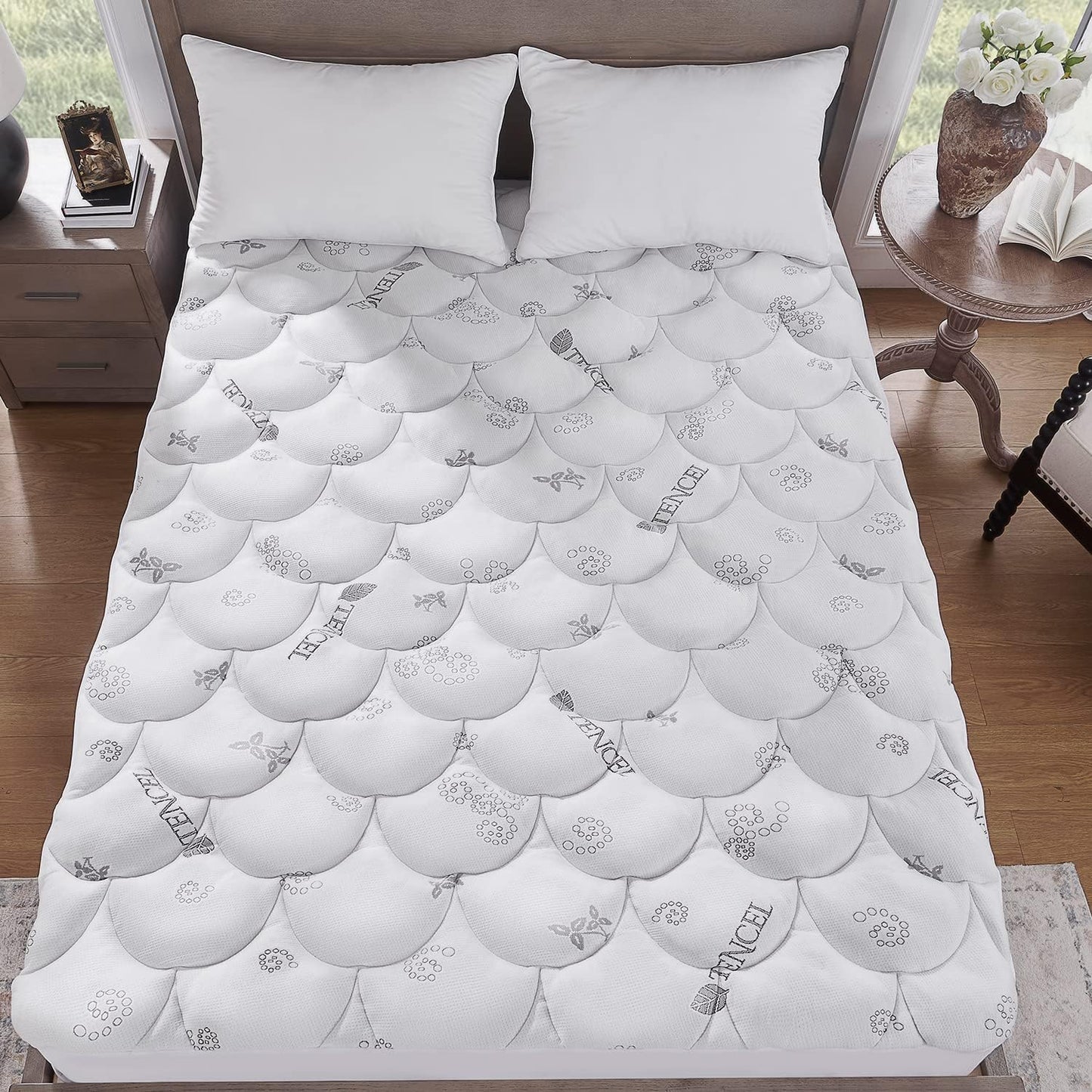Softhour Padded Topper Twin Size 40% Tencel Blend Rayon from Bamboo and Cotton Filled Mattress Cover, Thick, Luxurious and Comfort Mattress Pad, Deep Pocket for 21" Mattress