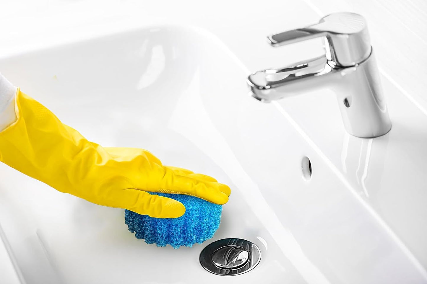 Used by Humans™ High-Performance Dish Sponge Set – Scratch-Free Scrubber for Kitchen & Bathroom, Flexible, Odor Resistant, Reusable, Deep Cleaning Power – Cleans Like a Dream™