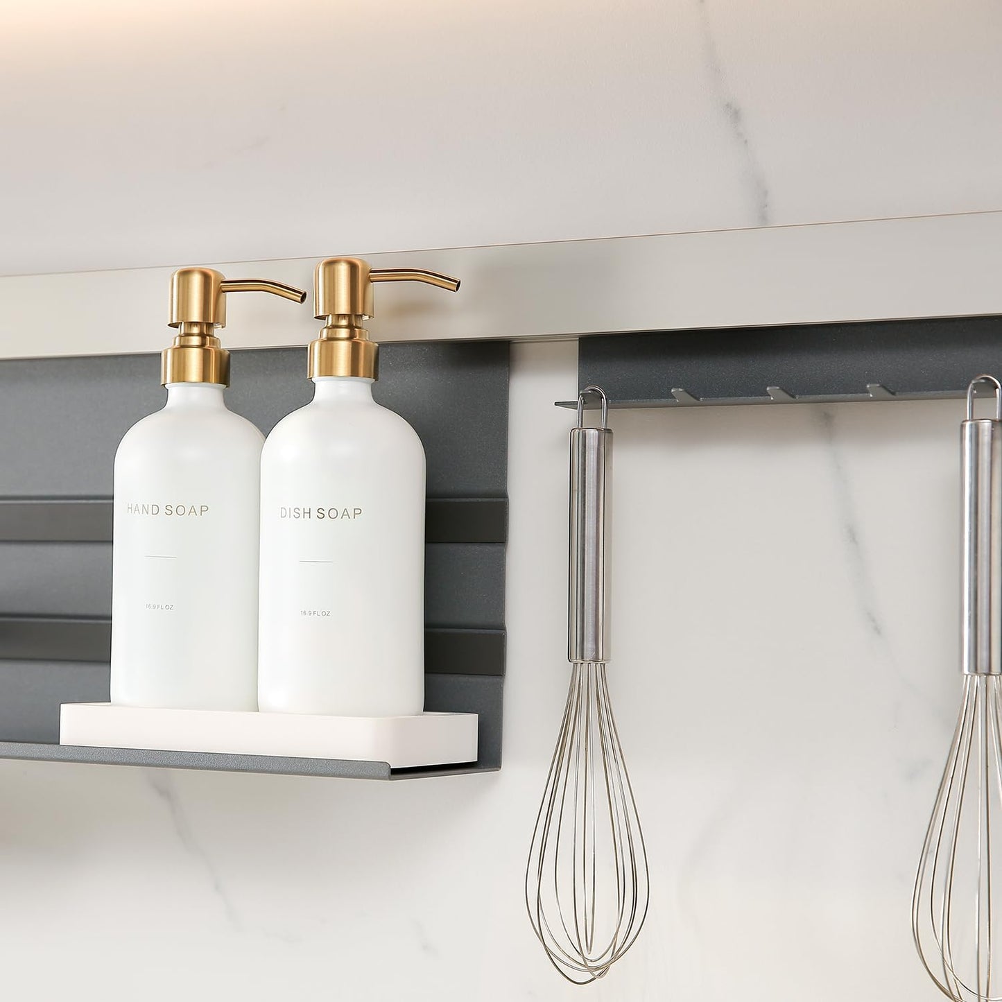 Gold Soap Dispenser Set, Glass Soap Dispenser with Stainless Steel Pump, Perfect for Modern Kitchen Counter Decor. (Gold)