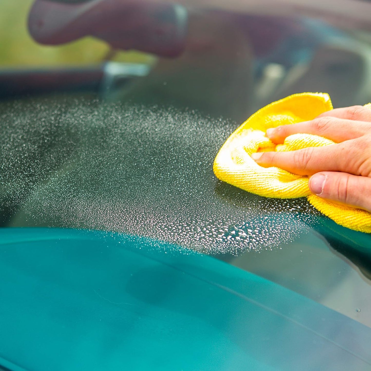 Invisible Glass 91163-6PK Premium Aerosol Glass and Window Cleaner for Auto and Home, Streak-Free, Ammonia-Free, Tint-Safe, 15 oz (Pack of 6)